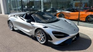 McLaren 720S Spider